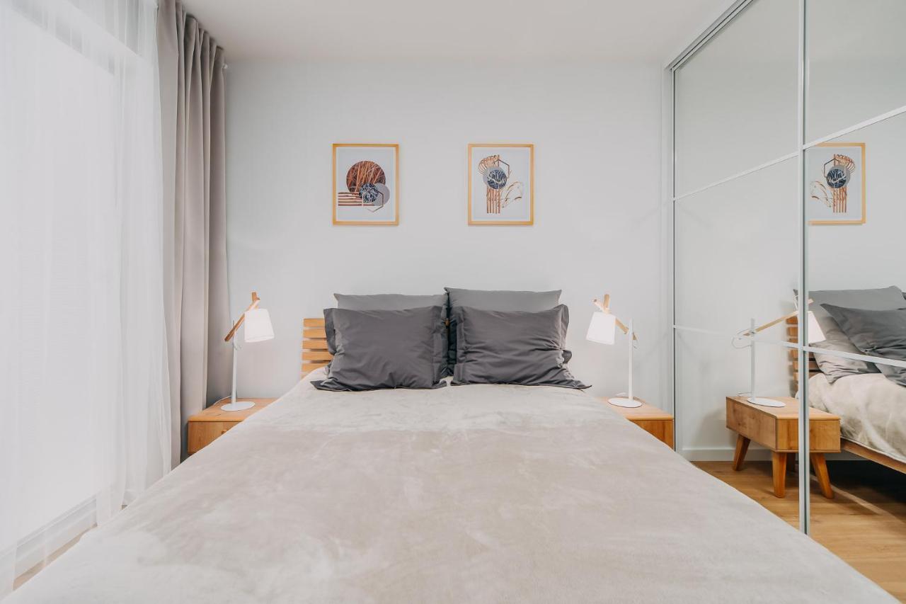 Nadmorskie Tarasy Apartament Wave Surfingbird Kolobrzeg Exterior photo