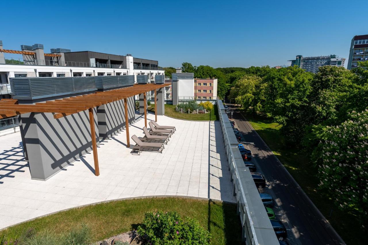 Nadmorskie Tarasy Apartament Wave Surfingbird Kolobrzeg Exterior photo